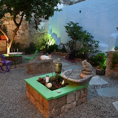 Victoria Old Town Вилла *