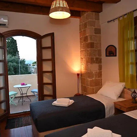 Victoria Old Town Villa