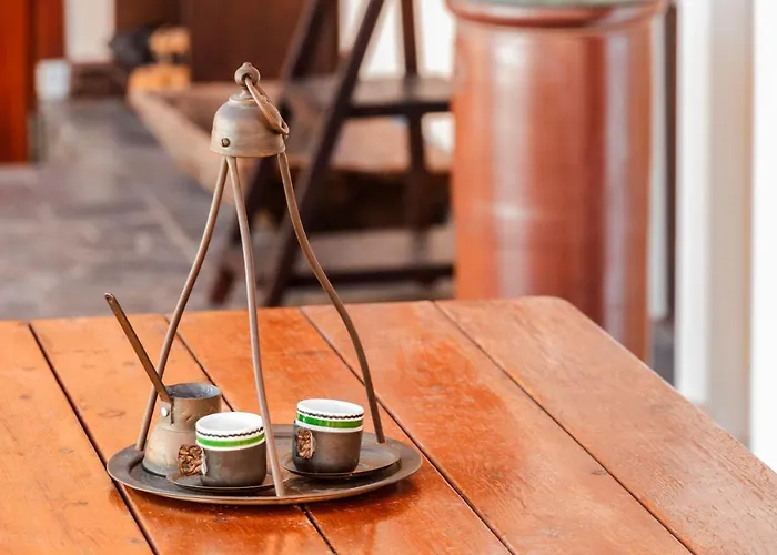 فيلة Victoria Old Town